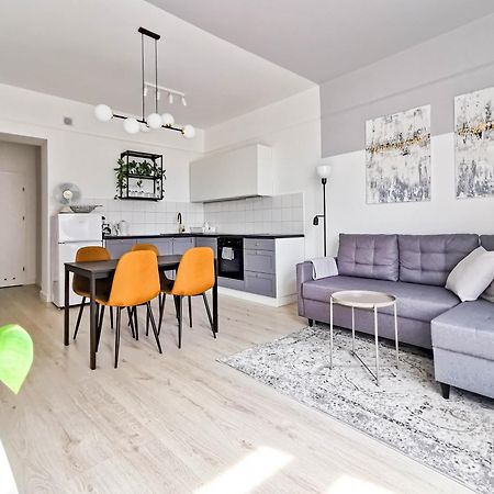Spacious & Quiet Apt - Old Town & Kazimierz Краков Экстерьер фото
